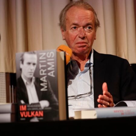 An Ode to Martin Amis, Esteemed Novelist and Poker Player