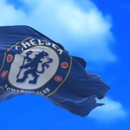 Chelsea Reportedly in Shirt Sponsorship Talks With Stake